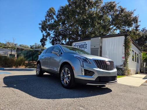 2025 Cadillac XT5 Premium Luxury