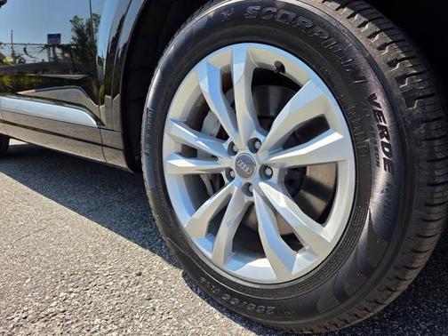 2017 Audi Q7 2.0T Premium