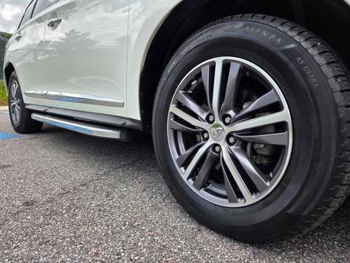 2019 INFINITI QX60 Pure