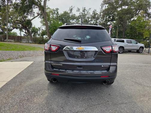 2017 Chevrolet Traverse Premier
