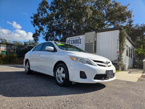 2011 Toyota Corolla LE