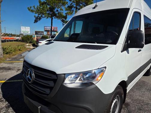 2025 Mercedes-Benz Sprinter 2500 Standard Roof