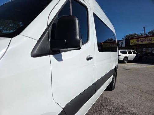 2025 Mercedes-Benz Sprinter 2500 Standard Roof