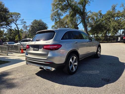 2019 Mercedes-Benz GLC 300 4MATIC