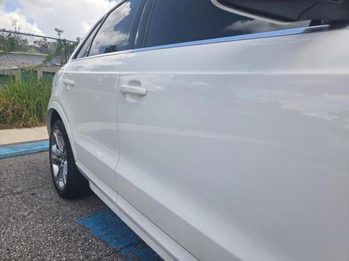 2017 Audi Q3 2.0T Premium Plus