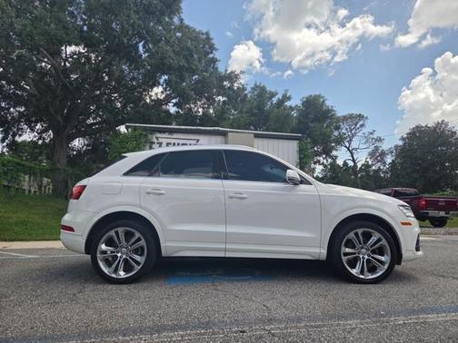 2017 Audi Q3 2.0T Premium Plus