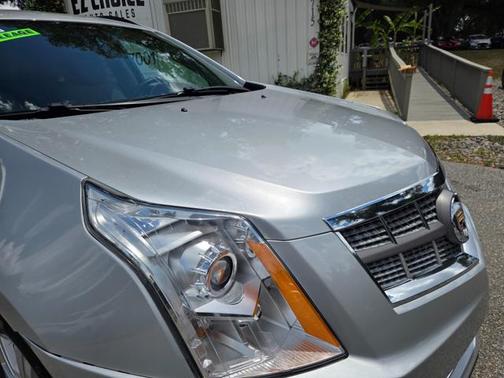 Silver 2011 Cadillac SRX Base