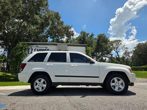 2007 Jeep Grand Cherokee Laredo