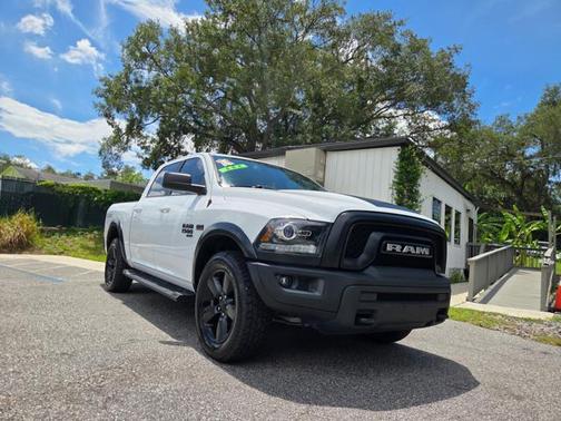 Bright White Clearcoat 2019 RAM 1500 Classic Warlock Crew Cab 4x4 5'7' Box