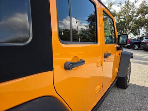 2013 Jeep Wrangler Unlimited Rubicon