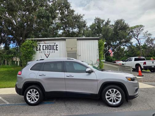 2019 Jeep Cherokee Latitude