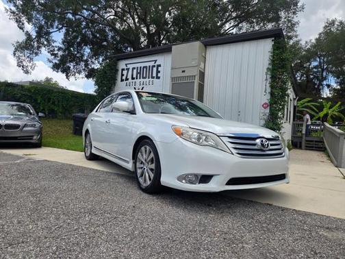 Blizzard Pearl 2012 Toyota Avalon Limited