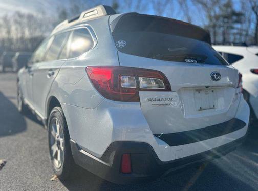 2018 Subaru Outback 2.5i