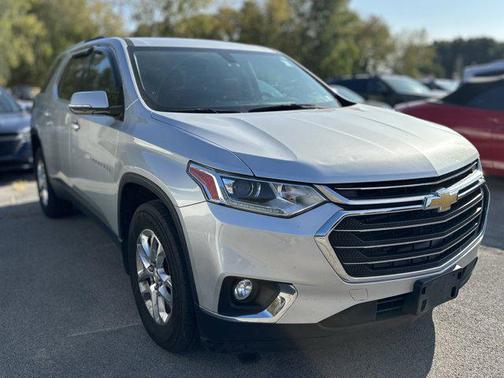 2018 Chevrolet Traverse LT Cloth