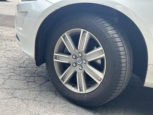 2017 Volvo XC60 T5 Inscription