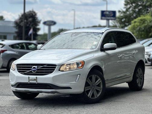 2017 Volvo XC60 T5 Inscription
