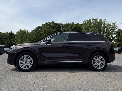 Crystal Red Metallic Premium Clearcoat 2023 Lincoln Corsair Standard