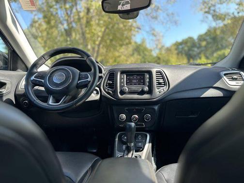 2017 Jeep New Compass Latitude