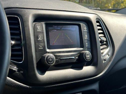 2017 Jeep New Compass Latitude