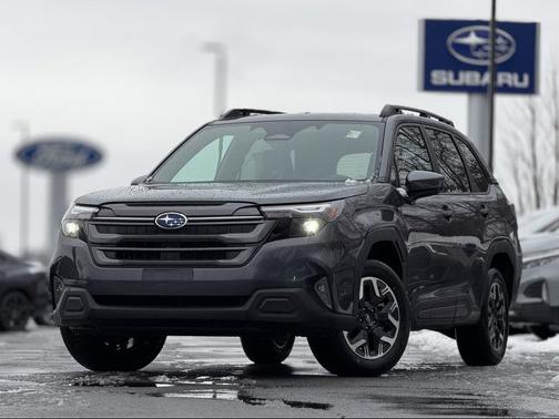 Magnetite Gray Metallic 2026 Subaru Forester Premium