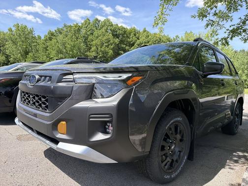 Magnetite Gray Metallic 2026 Subaru Forester Wilderness