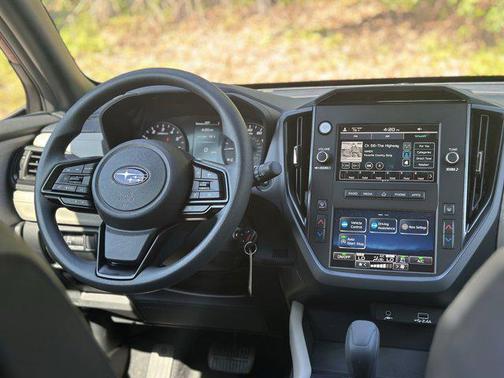 2025 Subaru Forester Base