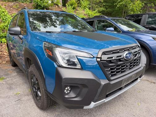 Geyser Blue 2022 Subaru Forester Wilderness