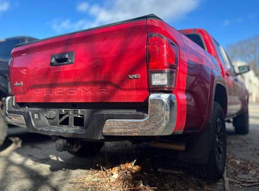 2021 Toyota Tacoma SR5