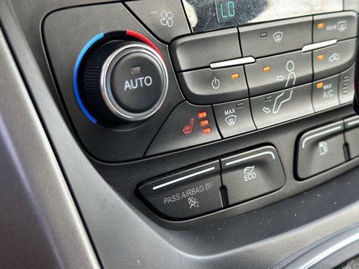 2017 Ford C-Max Hybrid SE