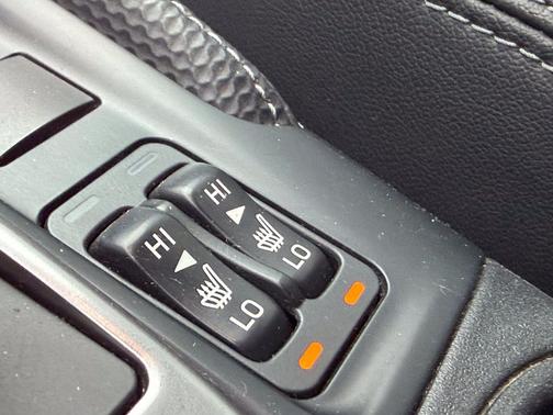 Ice Silver Metallic 2023 Subaru Forester Touring