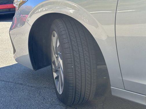 2025 Subaru Legacy Limited