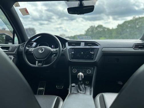 2021 Volkswagen Tiguan 2.0T SE R-Line Black 4MOTION