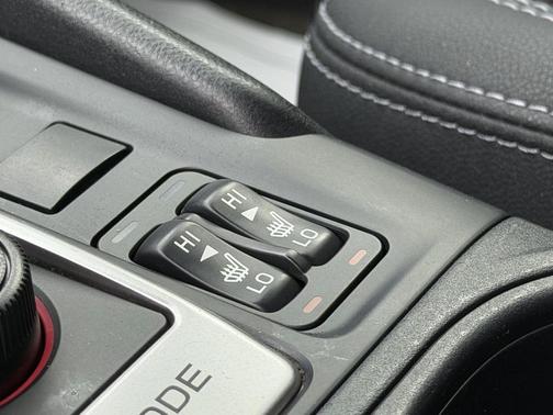 Crystal Black Silica 2019 Subaru Forester Premium
