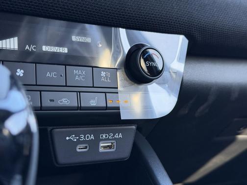 Ice Silver Metallic 2026 Subaru Outback Limited