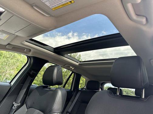 2023 Mazda CX-50 2.5 S Preferred Plus Package