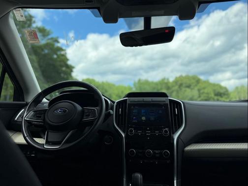 Crystal Black Silica 2020 Subaru Ascent Premium 7-Passenger