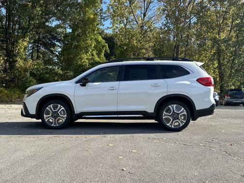 2025 Subaru Ascent Limited 7-Passenger