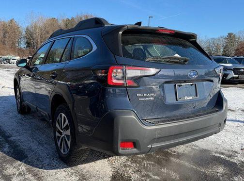 2023 Subaru Outback Base