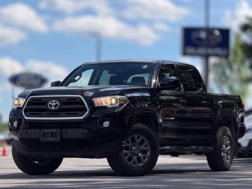 Black 2017 Toyota Tacoma SR5