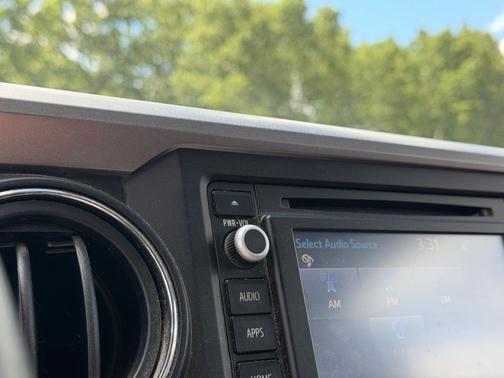 Black 2017 Toyota Tacoma SR5