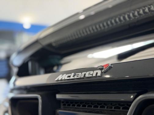 Sapphire Black 2012 McLaren MP4-12C Base