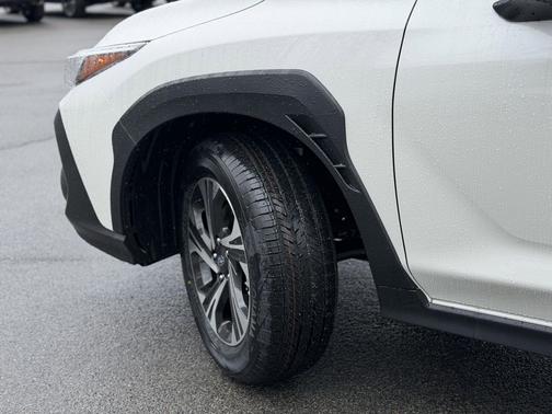 Crystal White Pearl 2026 Subaru Crosstrek Limited