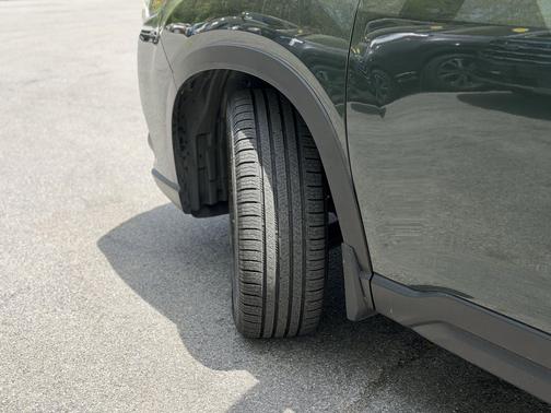 Cascade Green Silica 2024 Subaru Forester Base
