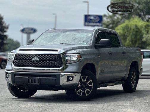 2018 Toyota Tundra SR5