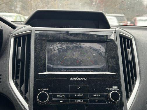 2019 Subaru Impreza 2.0i