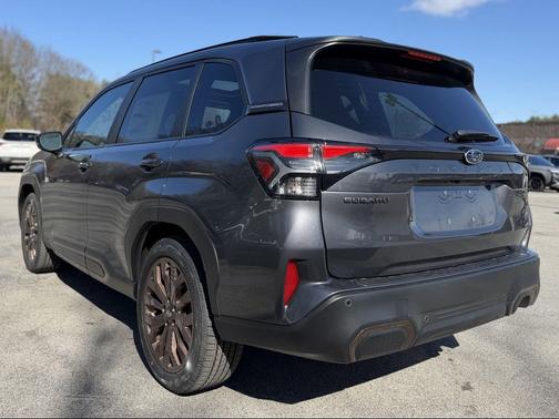 Magnetite Gray Metallic 2026 Subaru Forester Sport