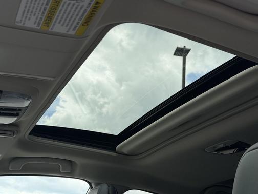 Crystal White Pearl 2026 Subaru Crosstrek Limited