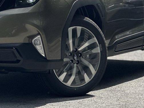 2025 Subaru Ascent Premium 7-Passenger