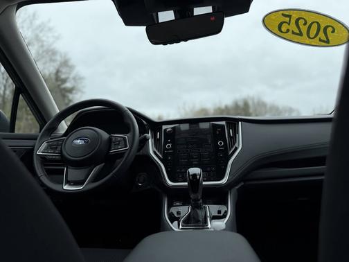 Crystal Black Silica 2025 Subaru Legacy Premium