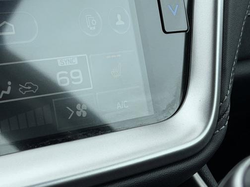 Crystal Black Silica 2025 Subaru Legacy Premium